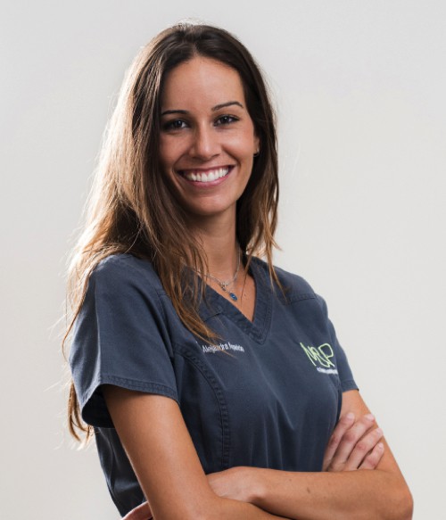 Alejandra Aparicio odontopediatra elche